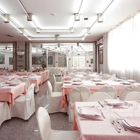 Hotell Califfo Quartu SantʼElena