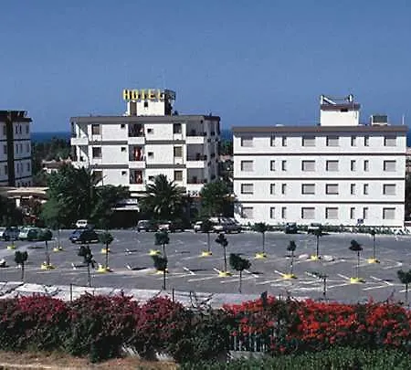 Hotell Califfo Quartu SantʼElena