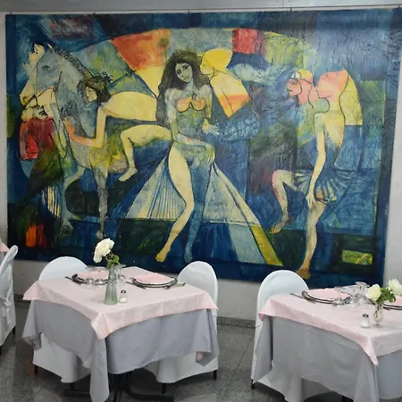 卡利佛酒店 酒店 4*