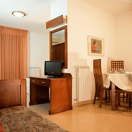Califfo Hotel 4*