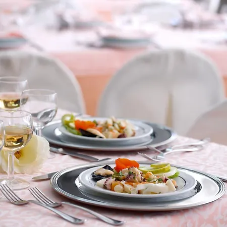 Califfo Hotel Quartu SantʼElena