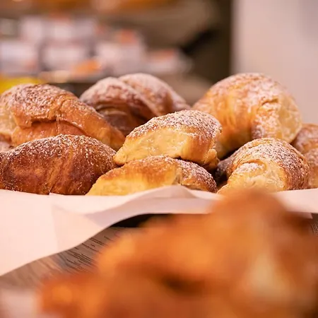 Califfo 4* Quartu SantʼElena